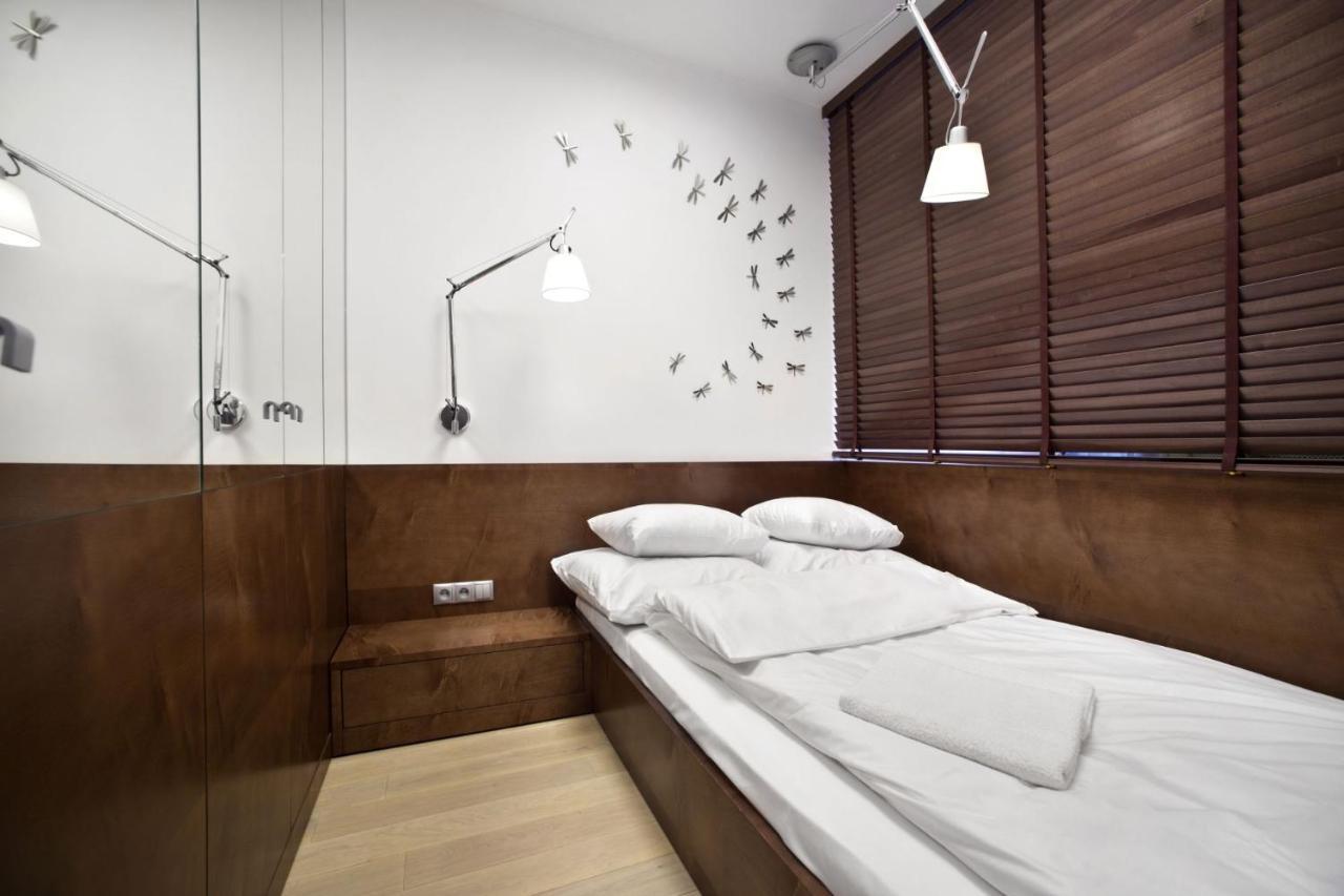 Triton Park Accommodation By P&O Serviced Apartments وارسو المظهر الخارجي الصورة